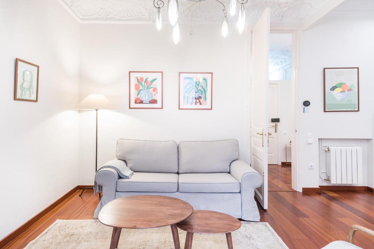 Modernist Apartment In The Best Location Barcellona Esterno foto