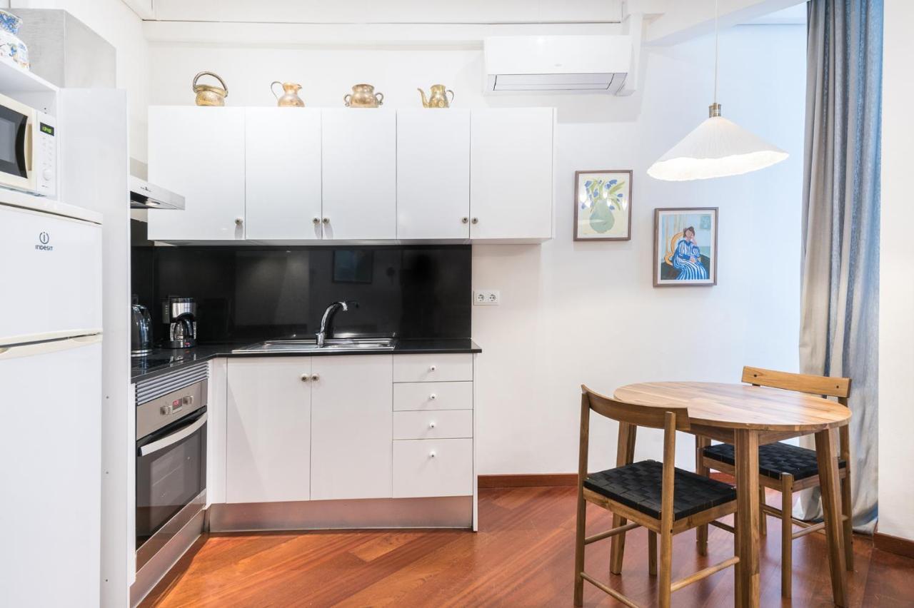 Modernist Apartment In The Best Location Barcellona Esterno foto